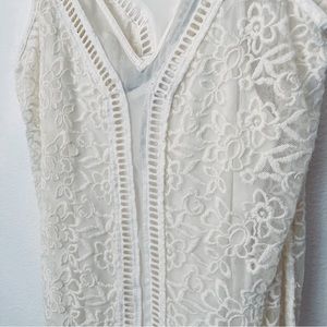 Abercrombie & Fitch XS Off white lace dress